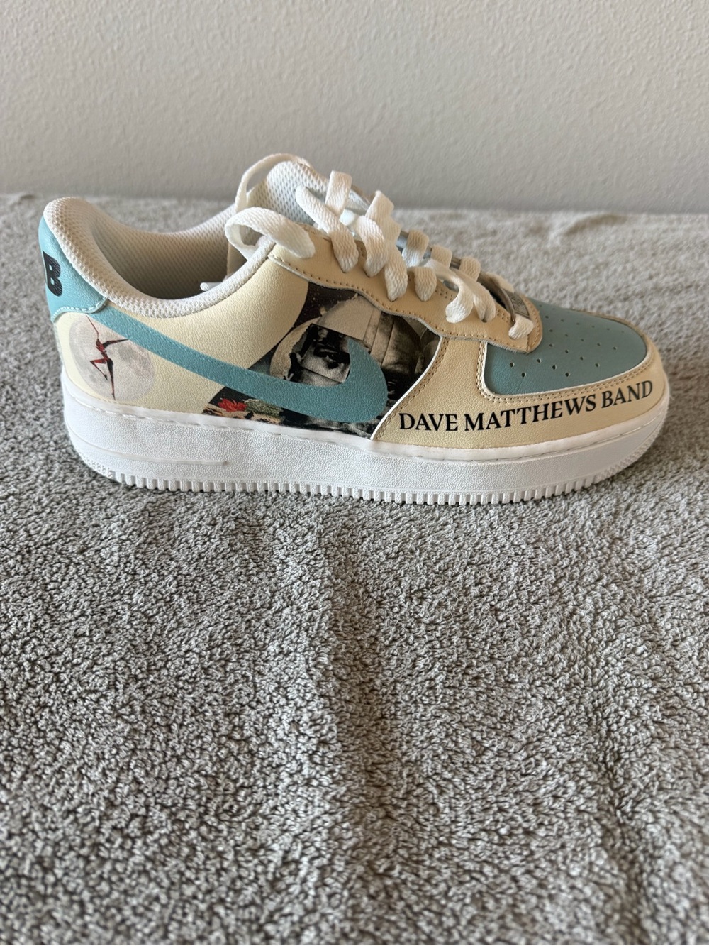 Dave Matthews band tour shoes - Picture 3 of 12